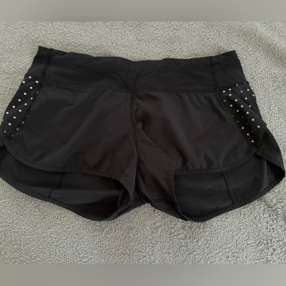 Lululemon Speed Short - Size 8 - Black/white